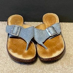 Women's Born Sandals.  Blue.  Size 8